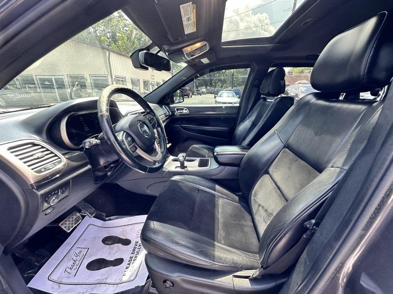 Jeep Grand Cherokee Laredo 4WD 2015