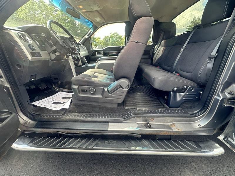 Ford F-150 4WD SuperCab 133" FX4 2010