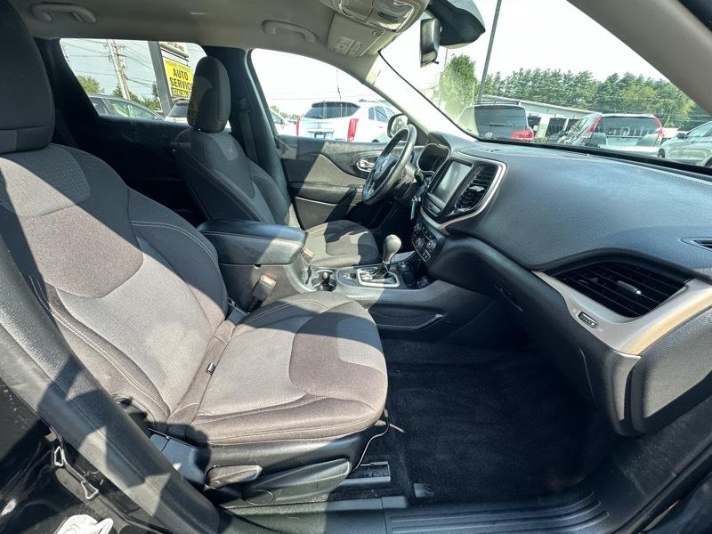 Jeep Cherokee Latitude 4WD 2017