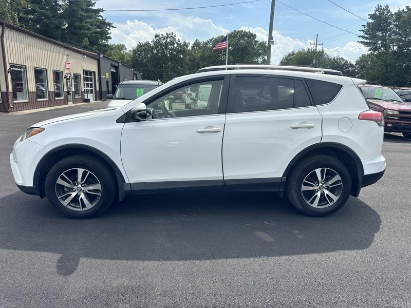 Toyota RAV4 XLE AWD 2018