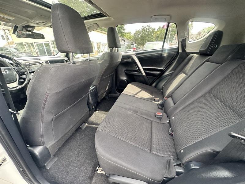 Toyota RAV4 XLE AWD 2018