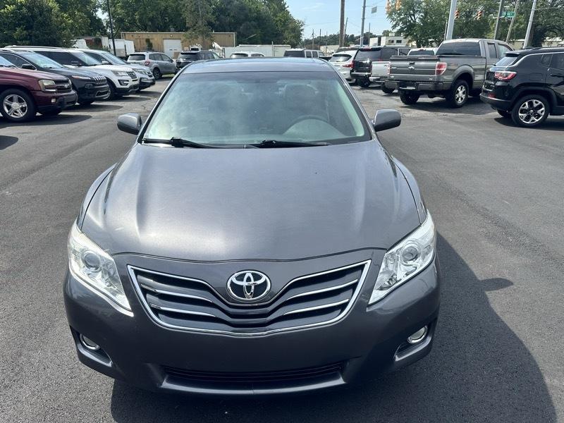 Toyota Camry Base 6-Spd AT 2011