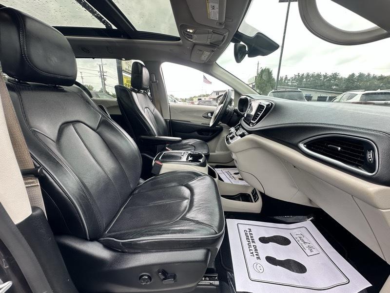 Chrysler Pacifica Limited 2018