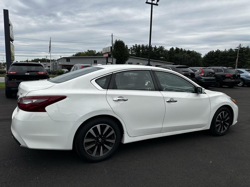 Nissan Altima 2.5 SV 2018
