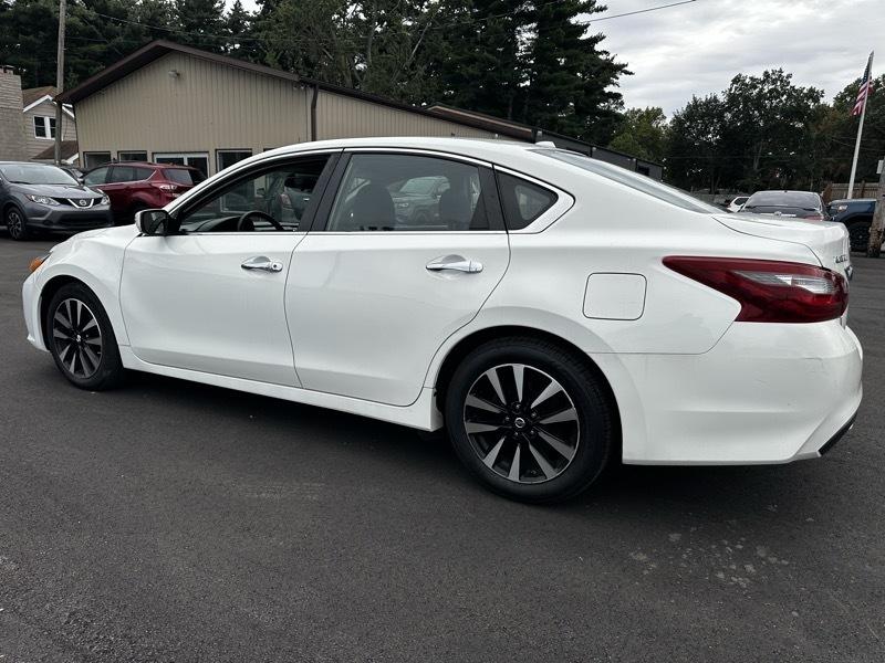 Nissan Altima 2.5 SV 2018