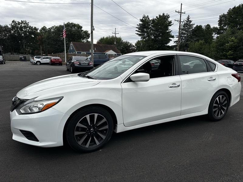 Nissan Altima 2.5 SV 2018