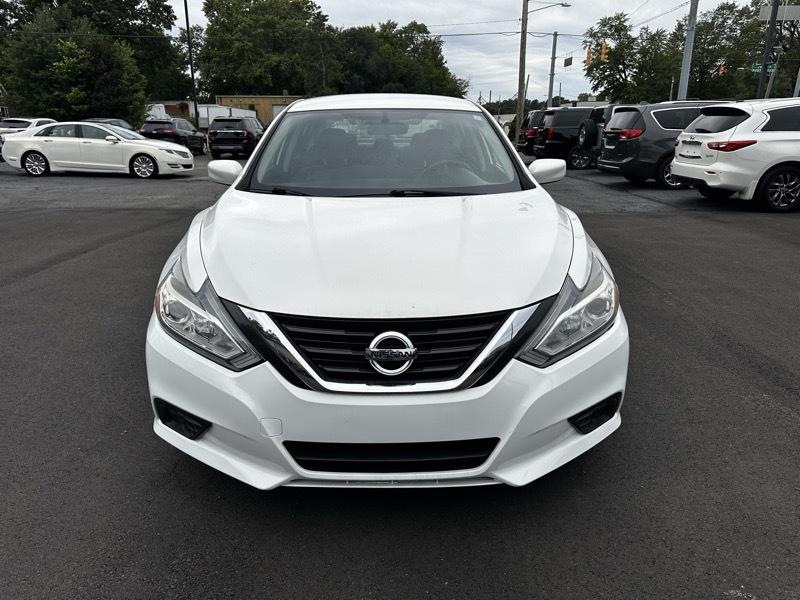 Nissan Altima 2.5 SV 2018