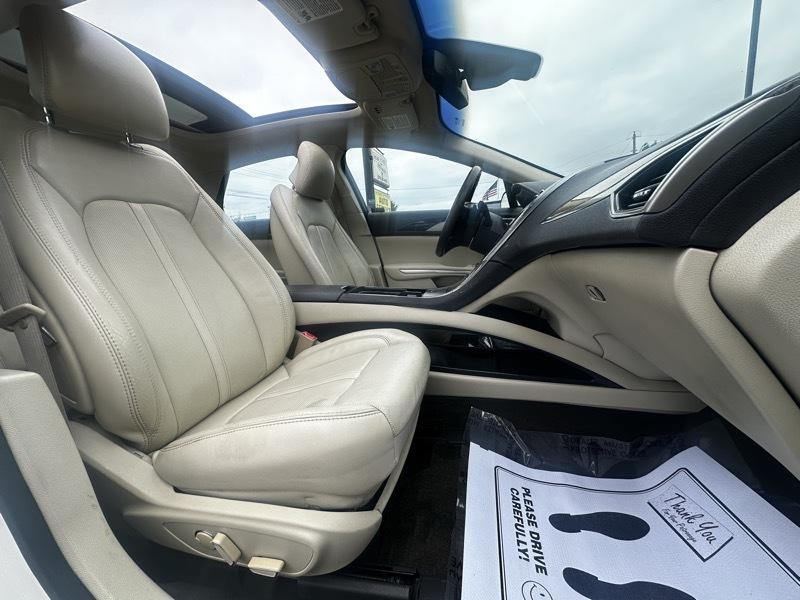 Lincoln MKZ AWD 2013
