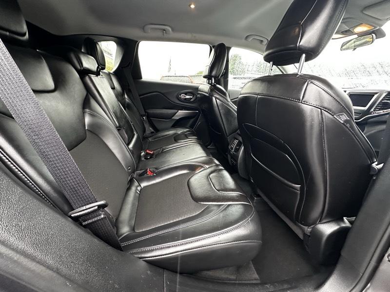 Jeep Cherokee Latitude Plus 4WD 2019