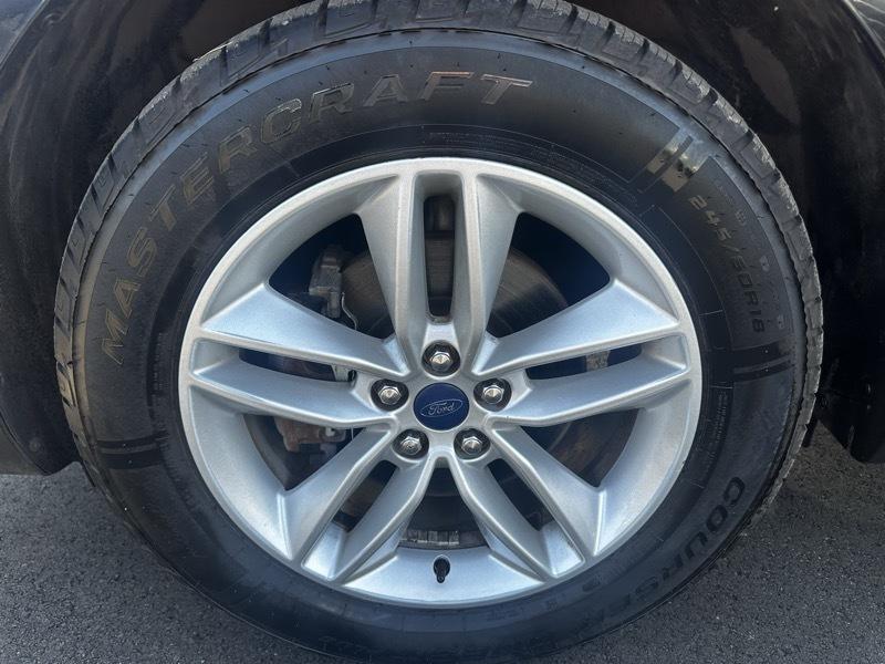 Ford Edge SEL FWD 2016