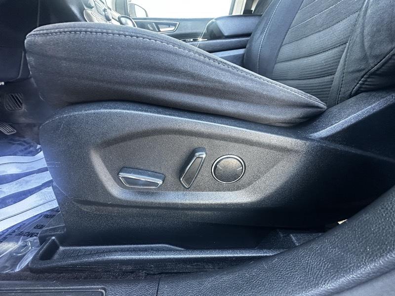 Ford Edge SEL FWD 2016