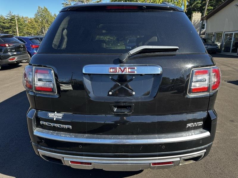 GMC Acadia Denali AWD 2016