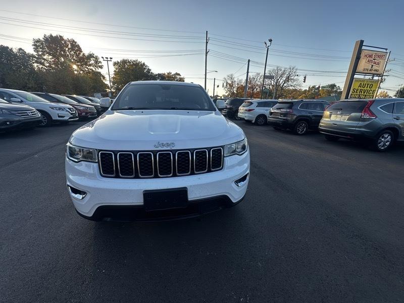 Jeep Grand Cherokee Laredo 2019