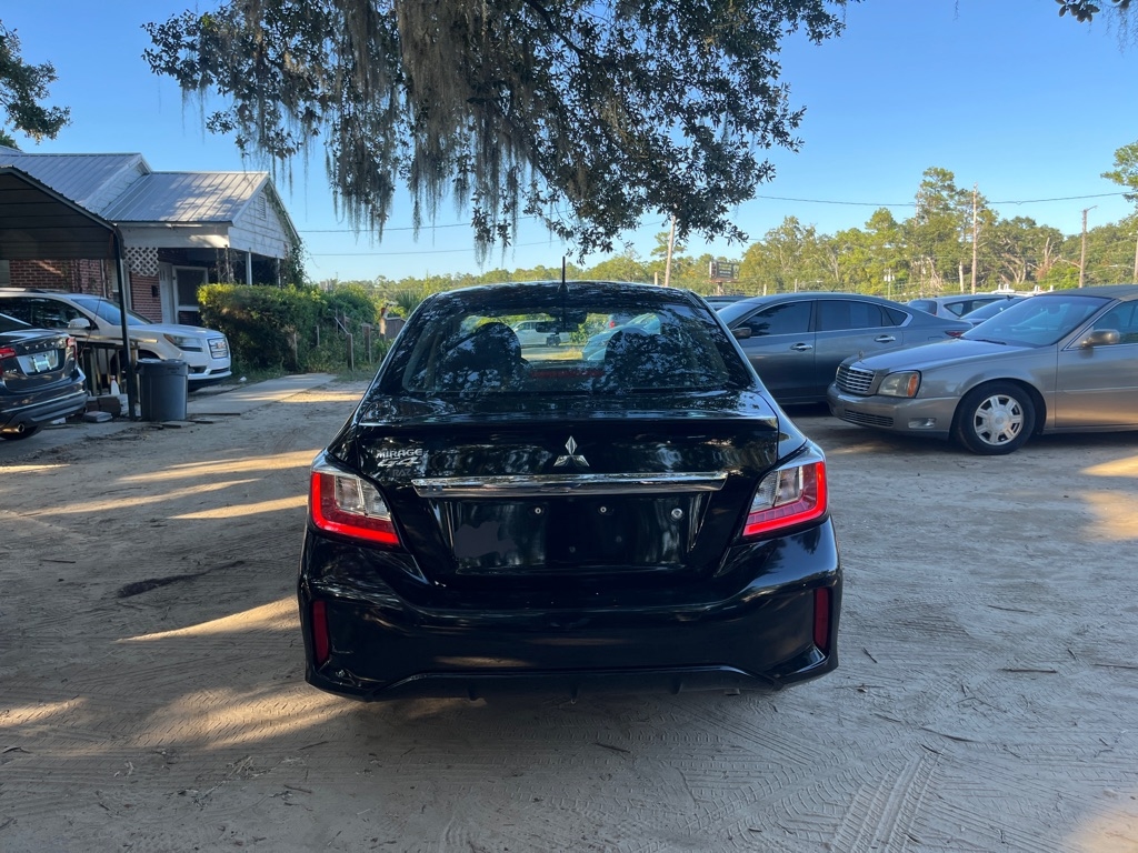 Mitsubishi Mirage G4 ES 2022