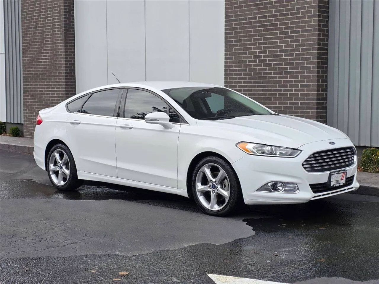 2013 Ford Fusion SE