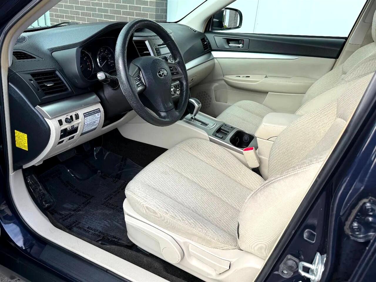 Subaru Outback 2.5i 2012