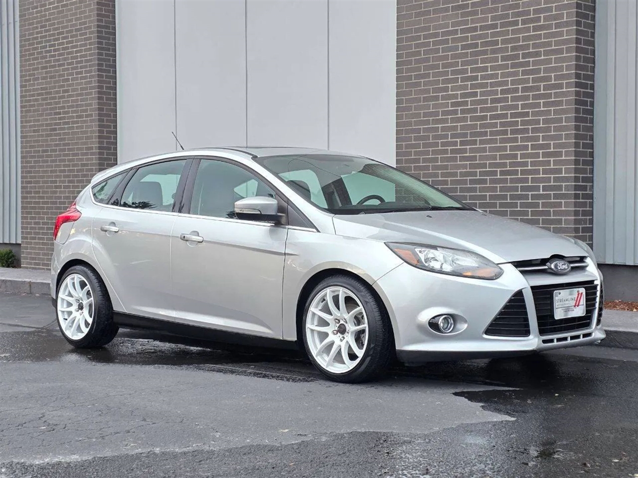 2013 Ford Focus Titanium Hatch