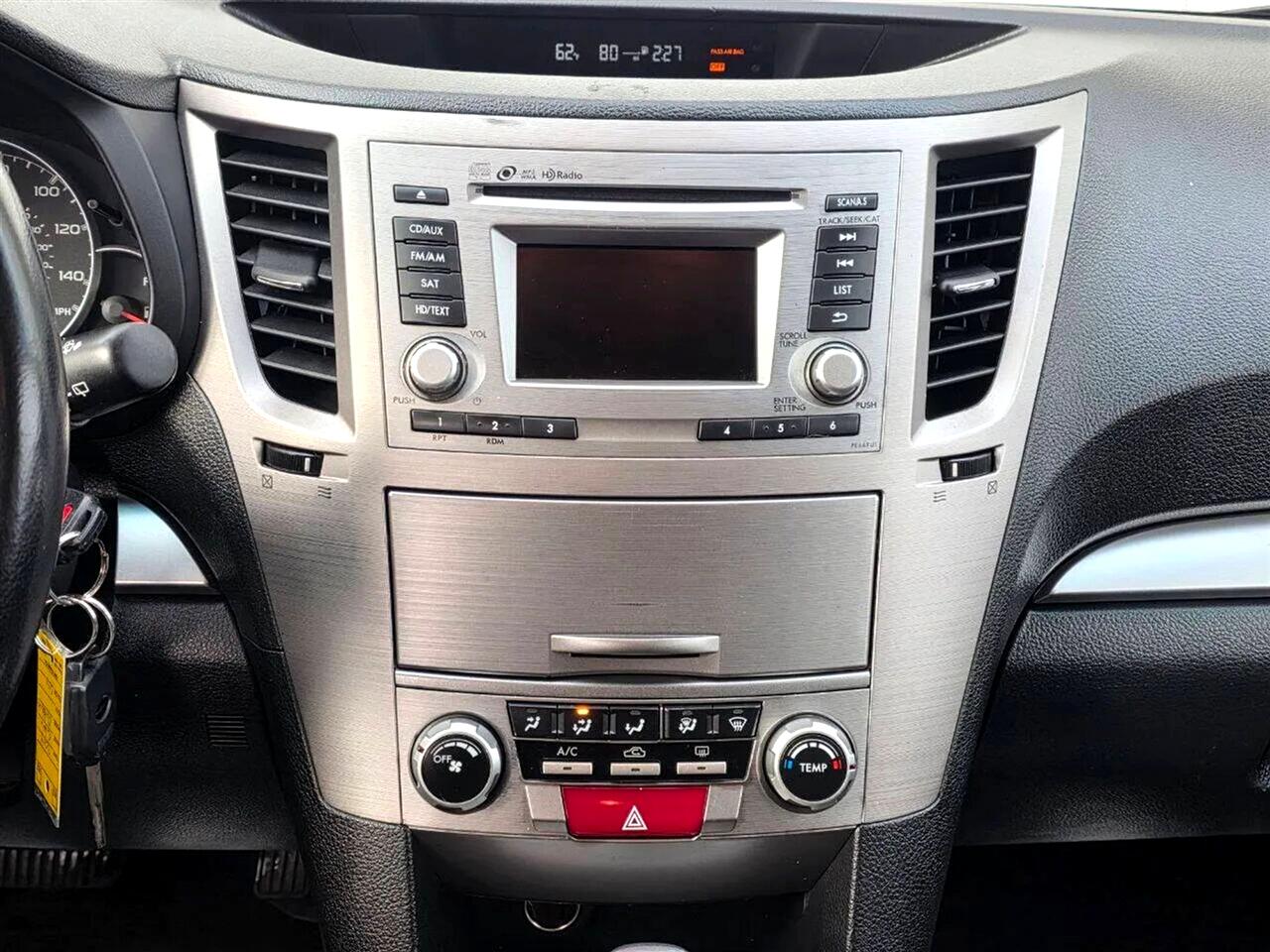 Subaru Outback 2.5i Premium 2014