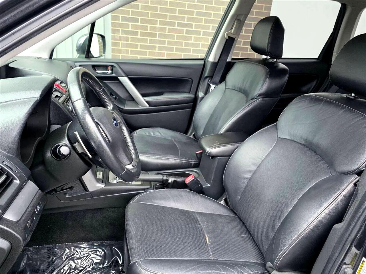 Subaru Forester 2.0XT Touring 2014