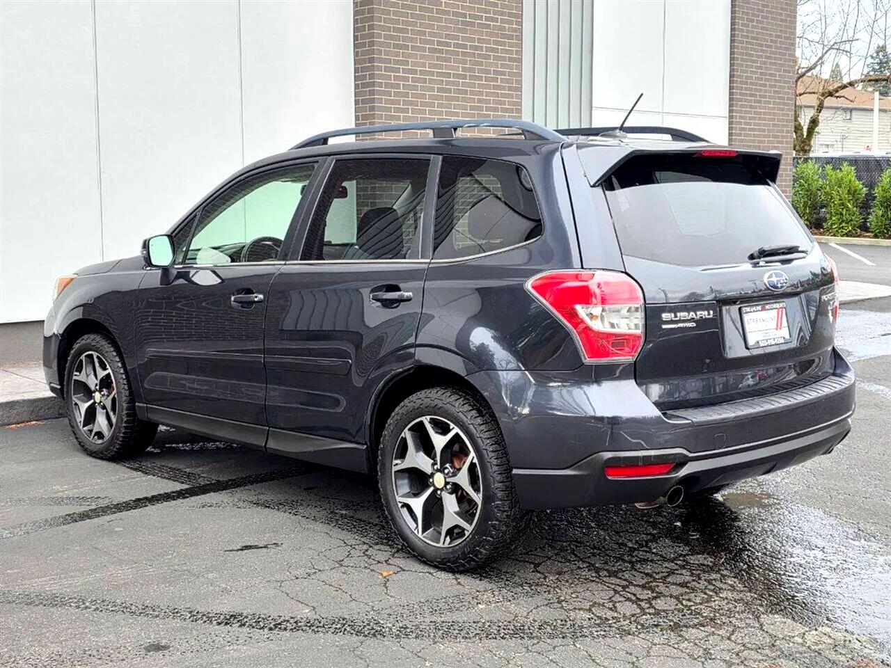 Subaru Forester 2.0XT Touring 2014