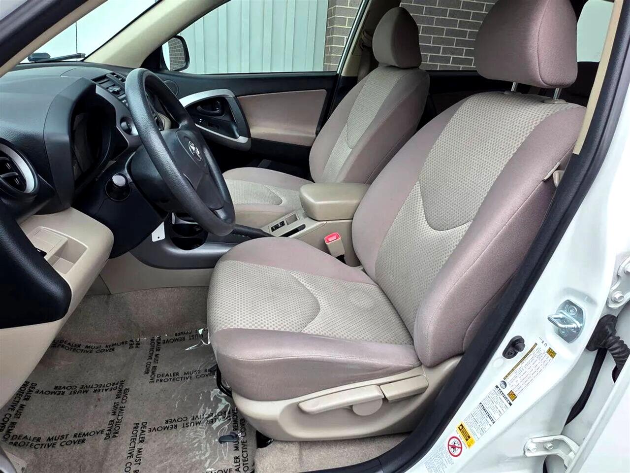 Toyota RAV4 Base I4 4WD 2008