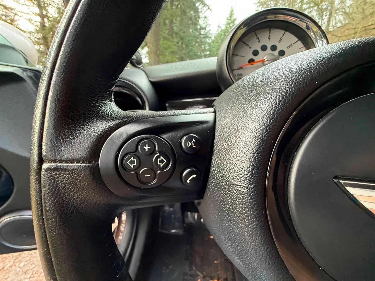 MINI Cooper Base 2011