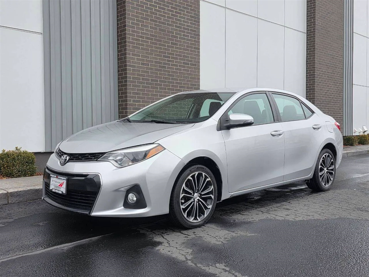 Toyota Corolla S Plus 6MT 2014