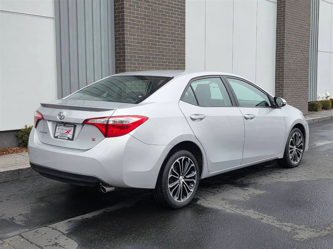 Toyota Corolla S Plus 6MT 2014