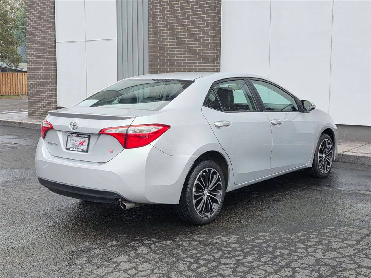 Toyota Corolla S Plus 6MT 2014