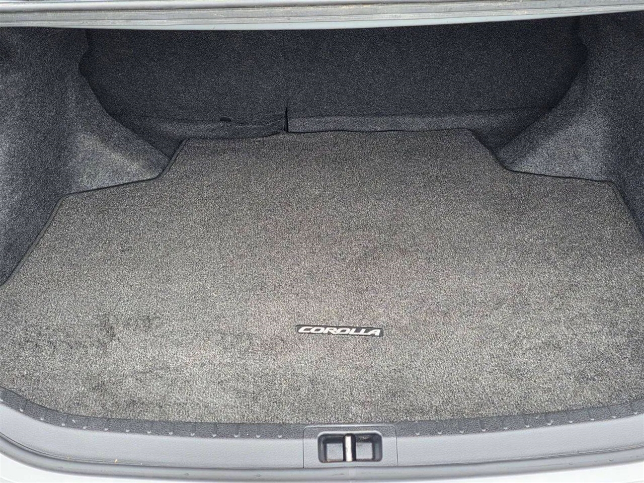 Toyota Corolla S Plus 6MT 2014