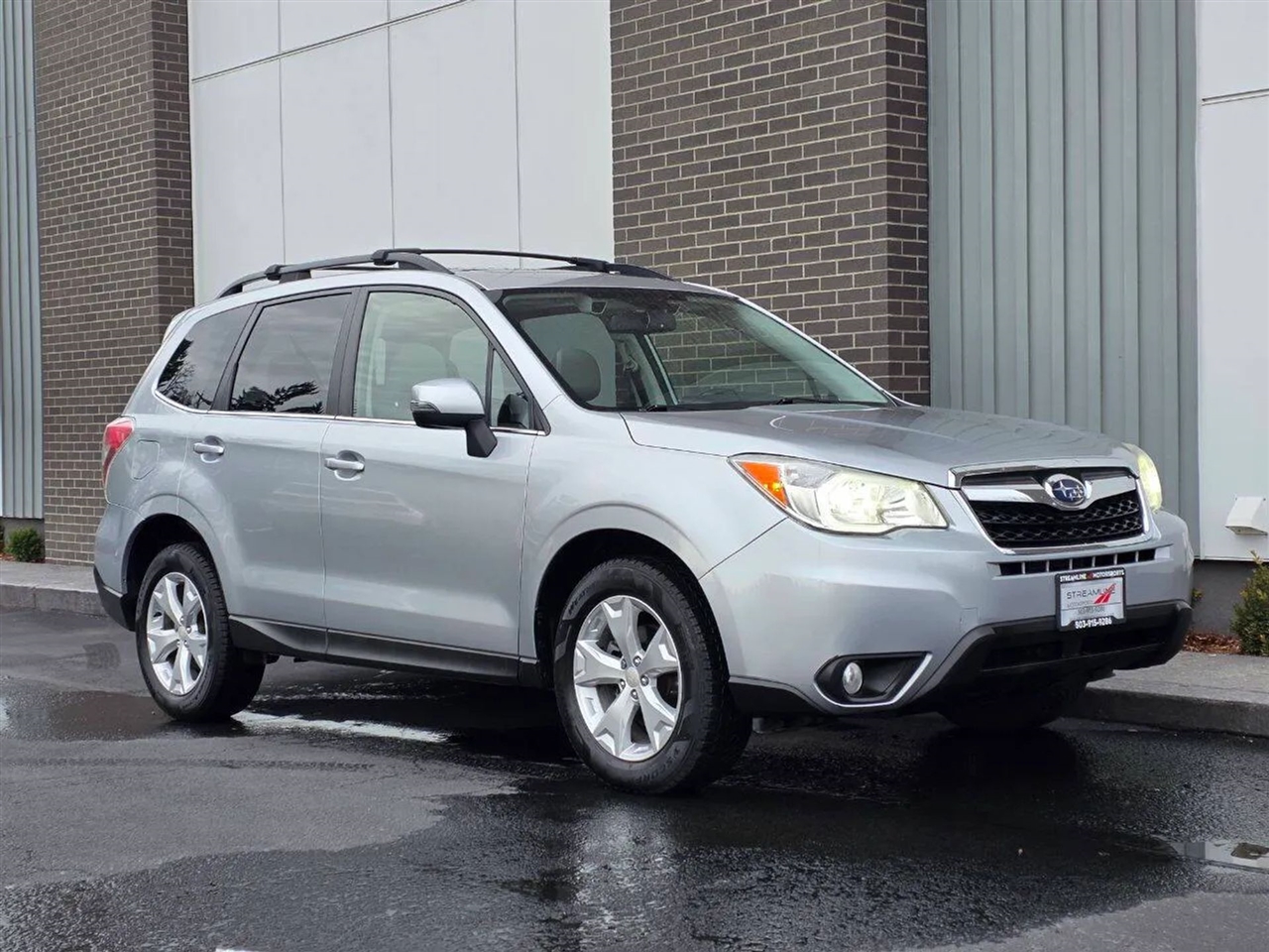 Subaru Forester 2.5i Touring 2014