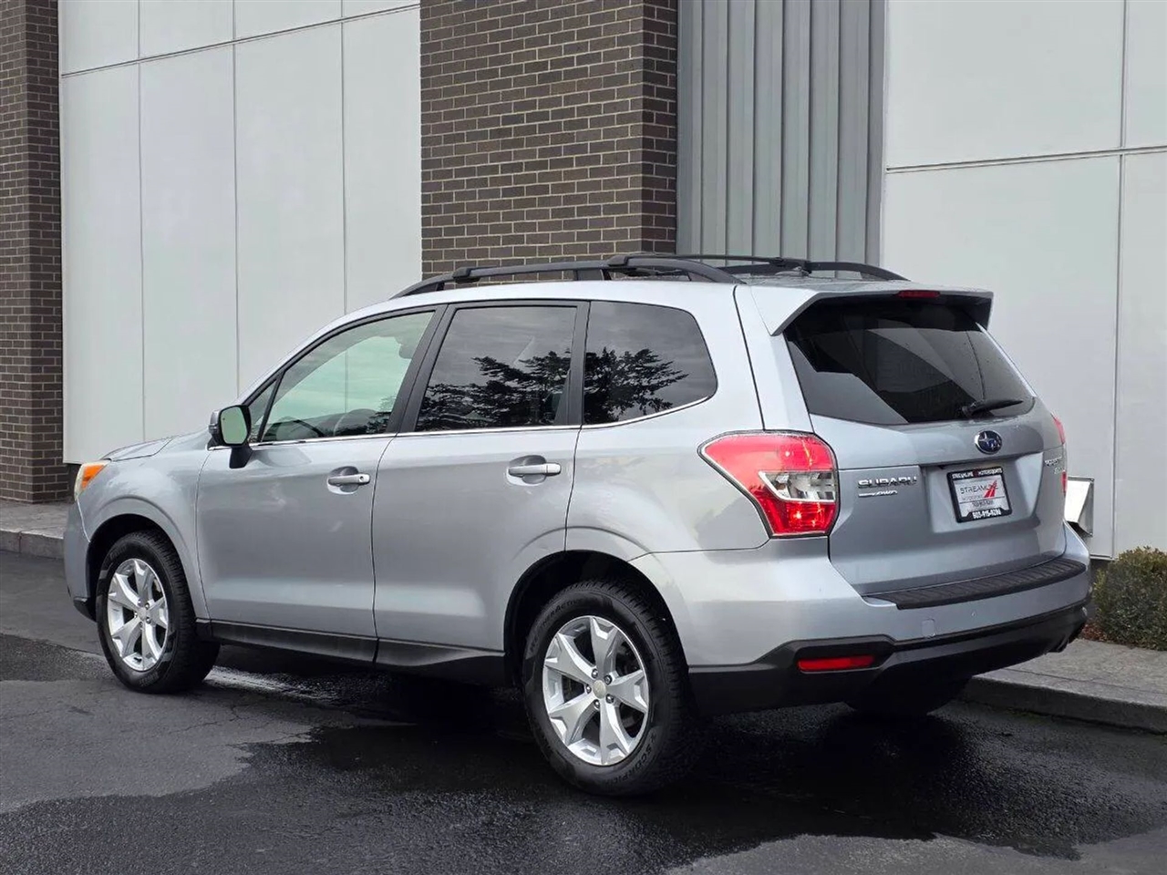 Subaru Forester 2.5i Touring 2014