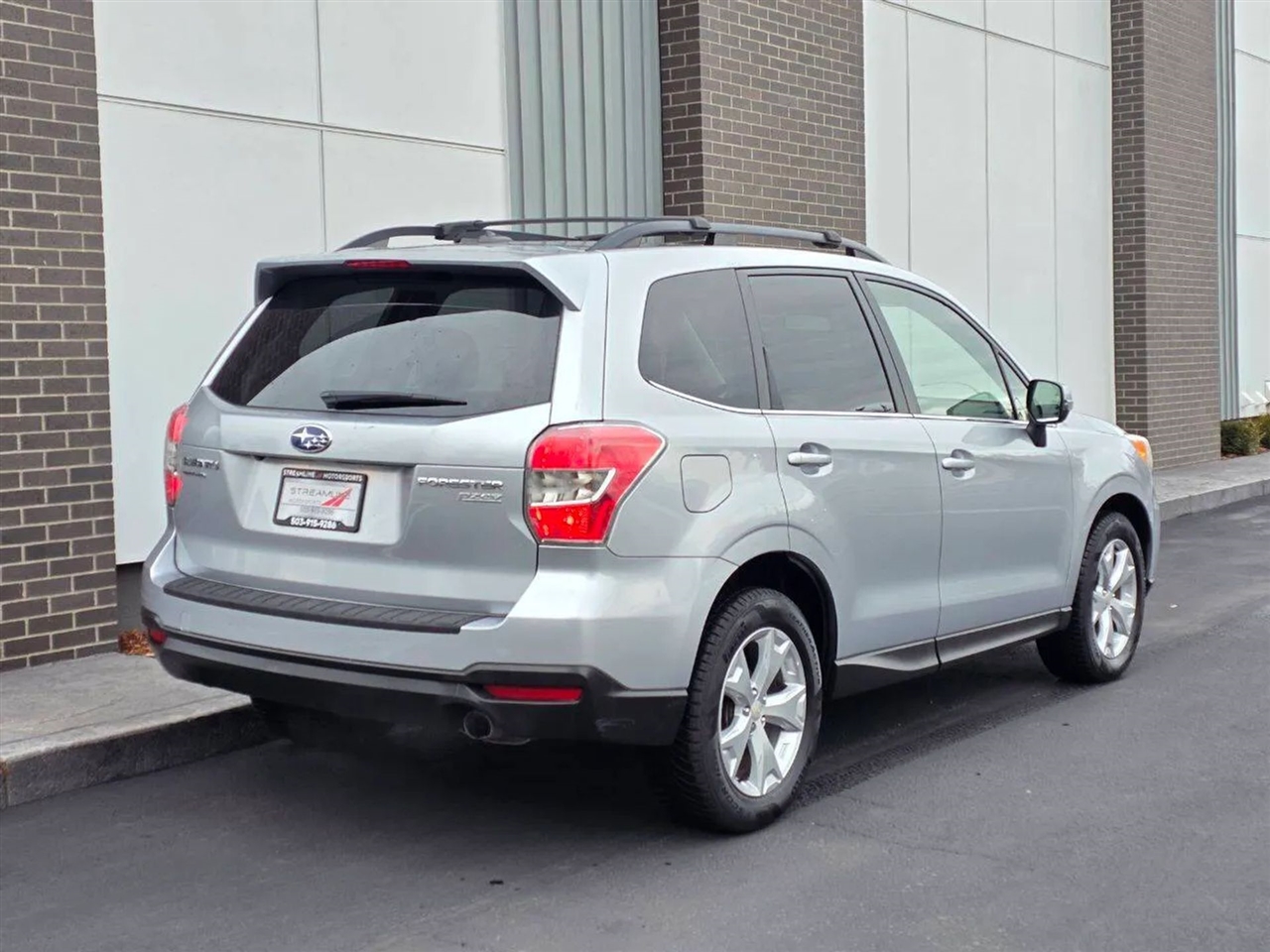 Subaru Forester 2.5i Touring 2014