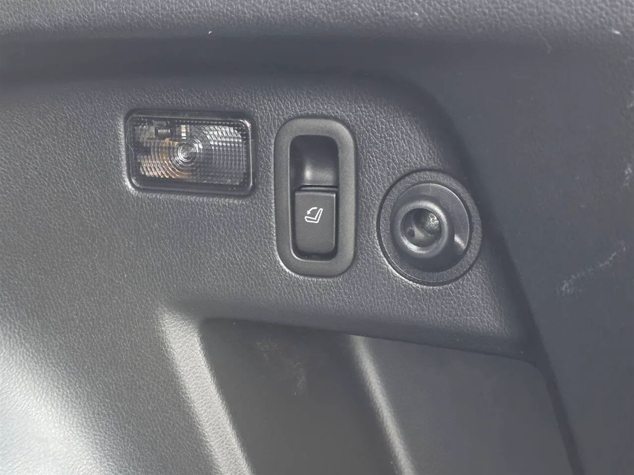 Subaru Forester 2.5i Touring 2014