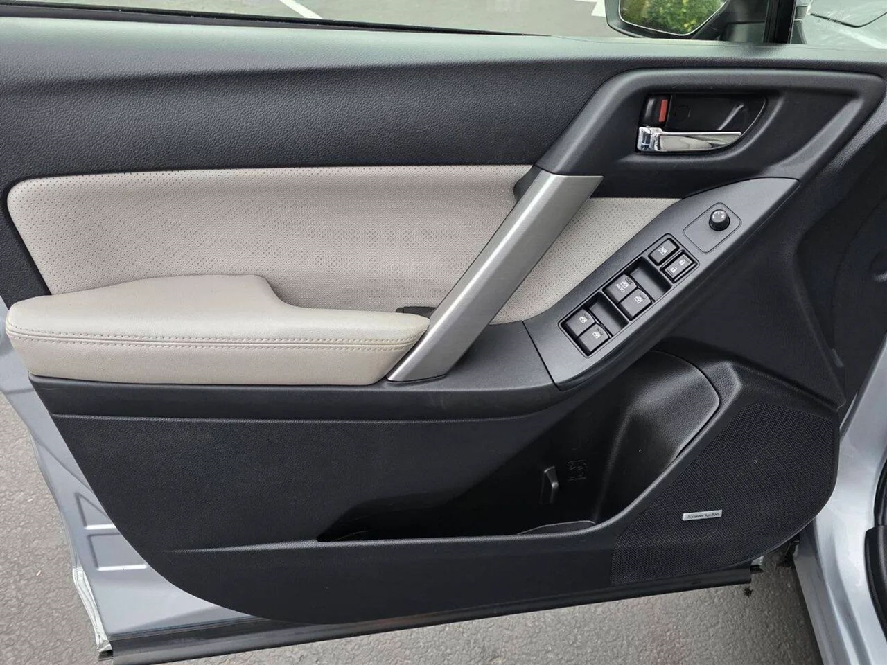 Subaru Forester 2.5i Touring 2014