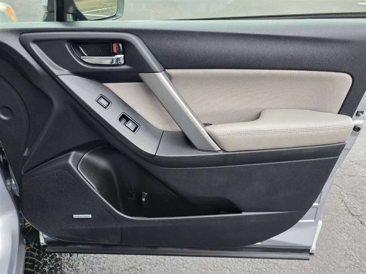 Subaru Forester 2.5i Touring 2014