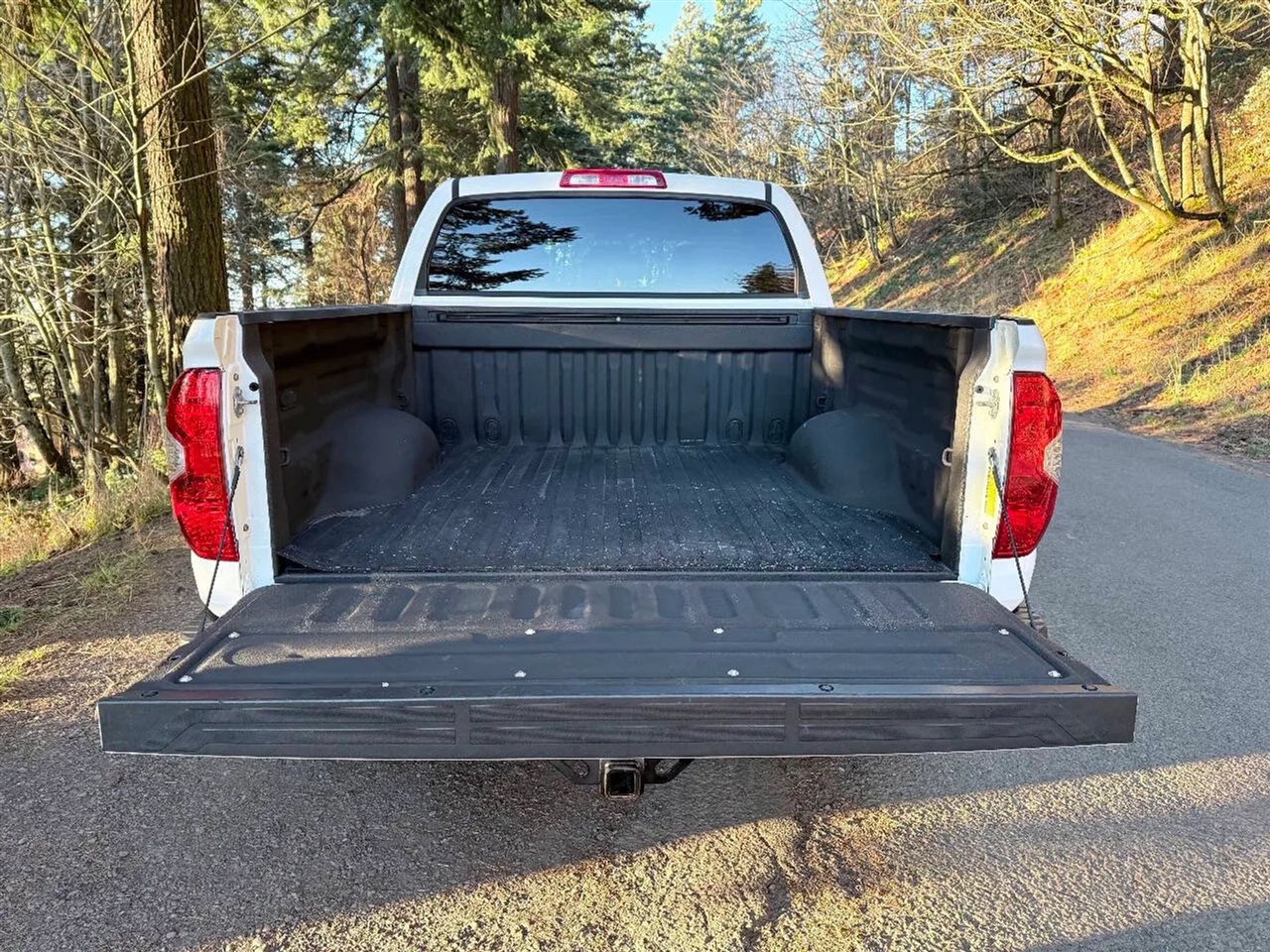 Toyota Tundra Platinum CrewMax 5.7L 4WD 2017