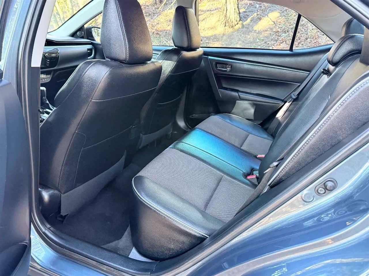 Toyota Corolla S Plus 6MT 2015