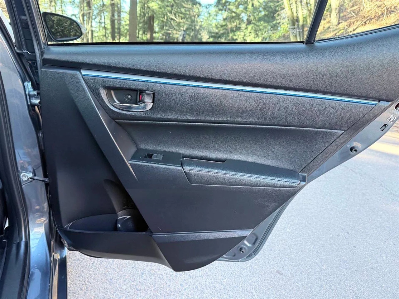 Toyota Corolla S Plus 6MT 2015