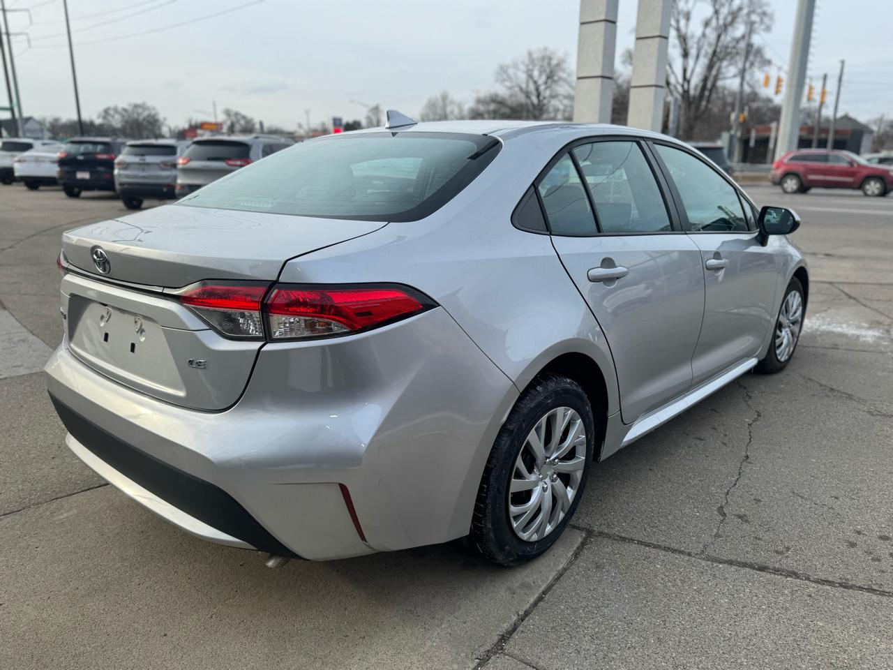 Toyota Corolla LE 2021