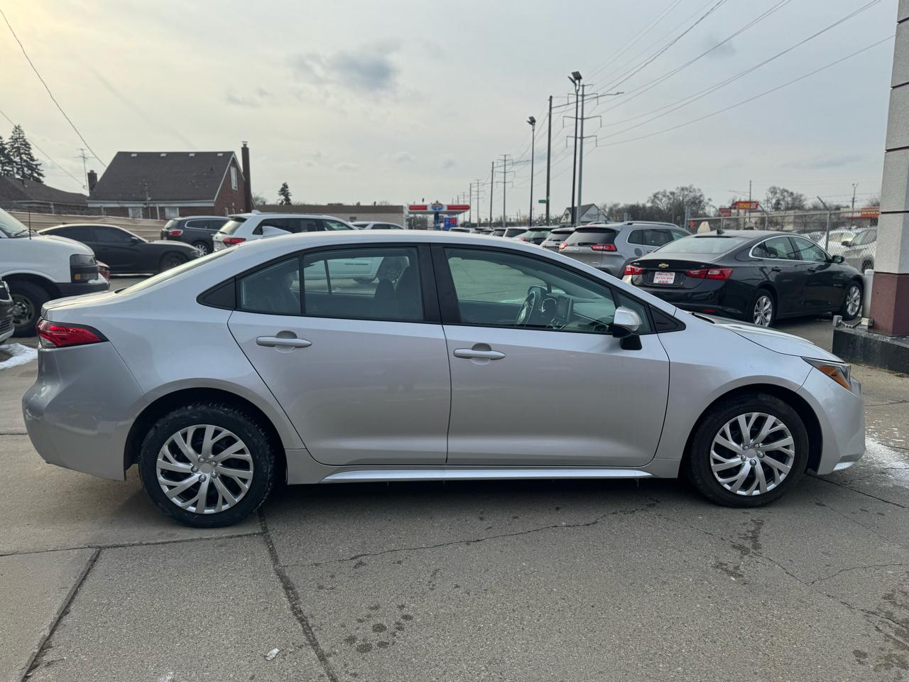 Toyota Corolla LE 2021