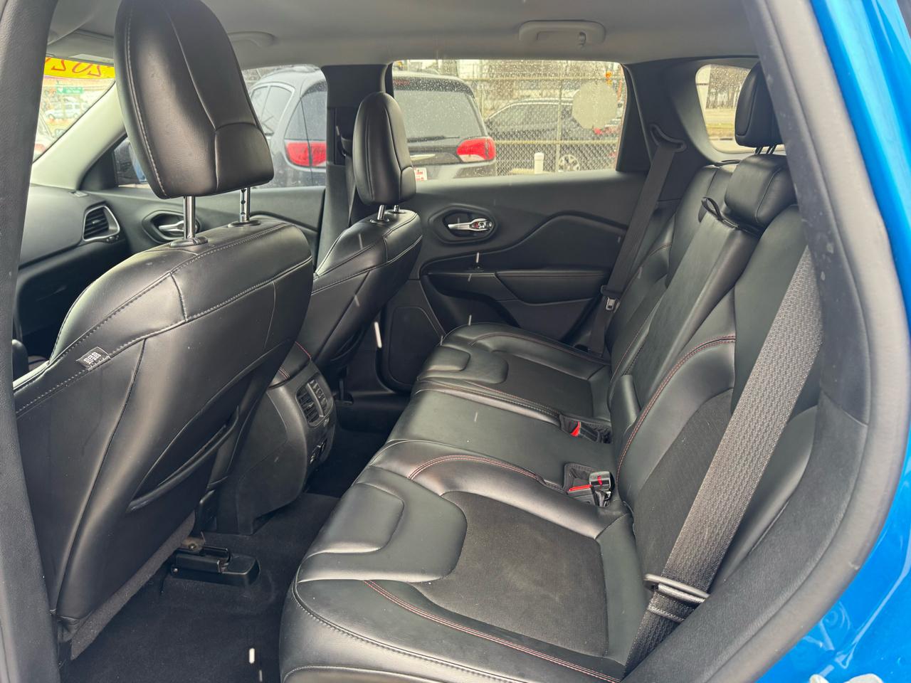 Jeep Cherokee Trailhawk 4WD 2021