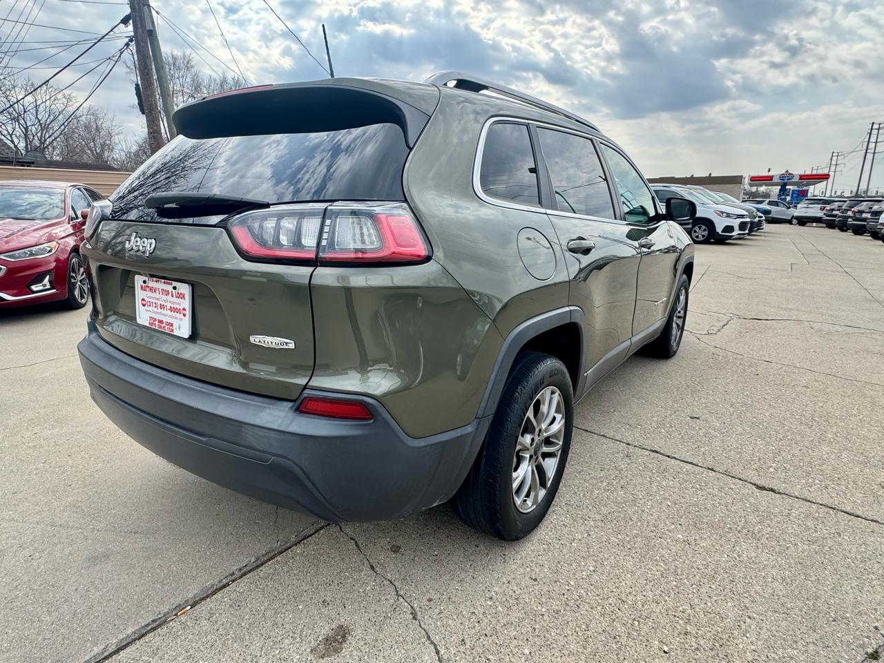 Jeep Cherokee Latitude Plus FWD 2019