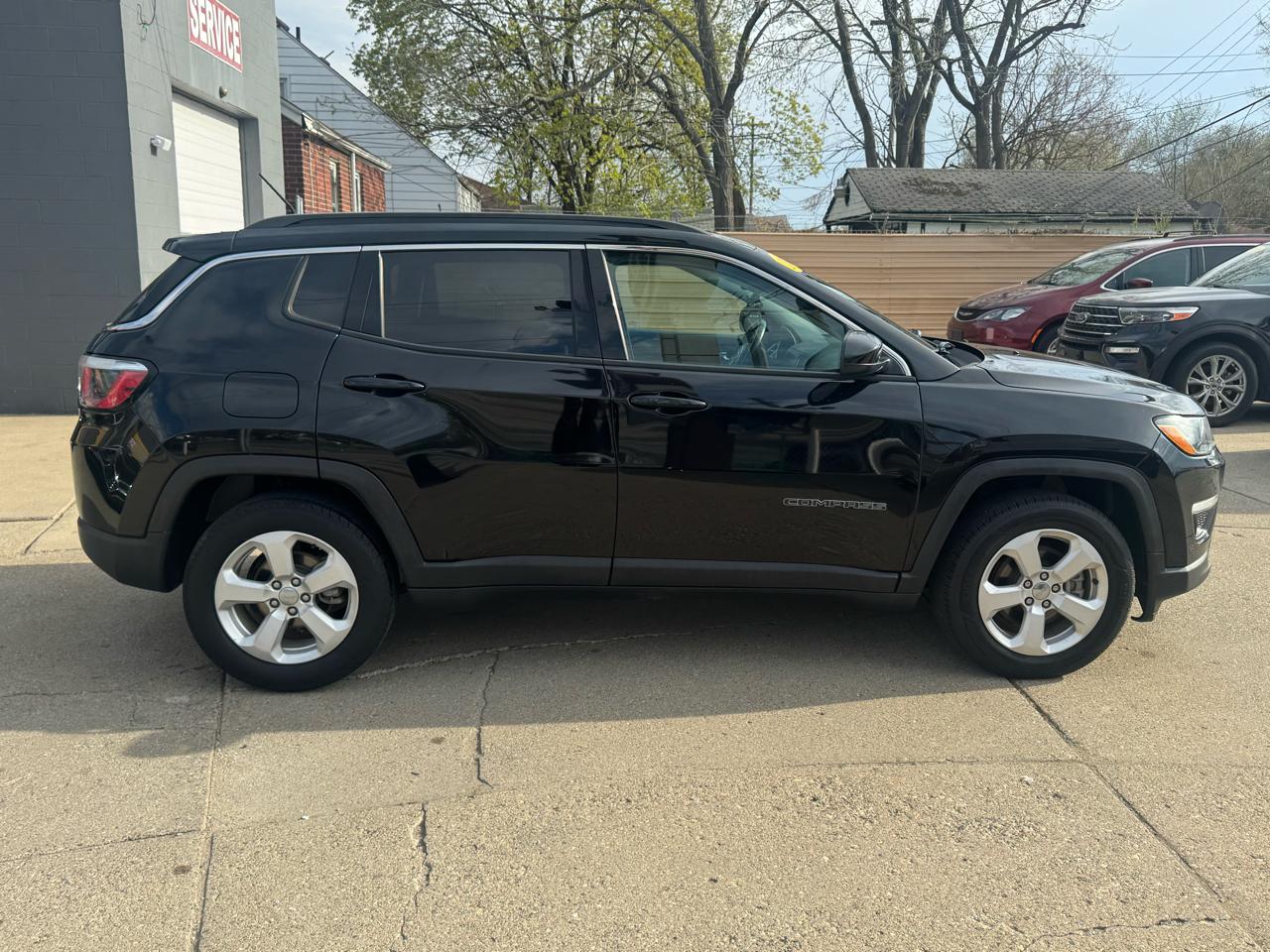Jeep Compass Latitude FWD 2018