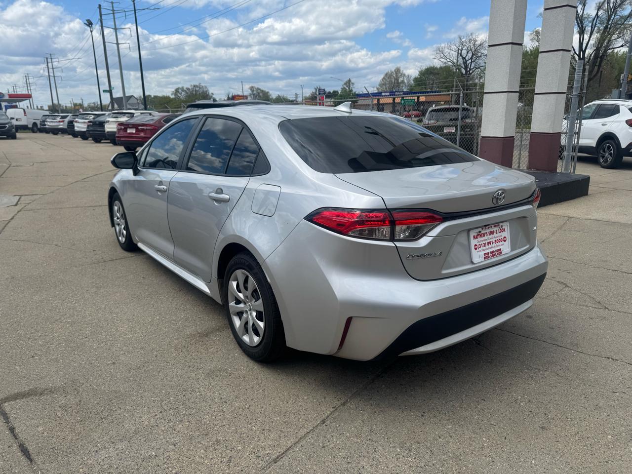 Toyota Corolla LE 2021