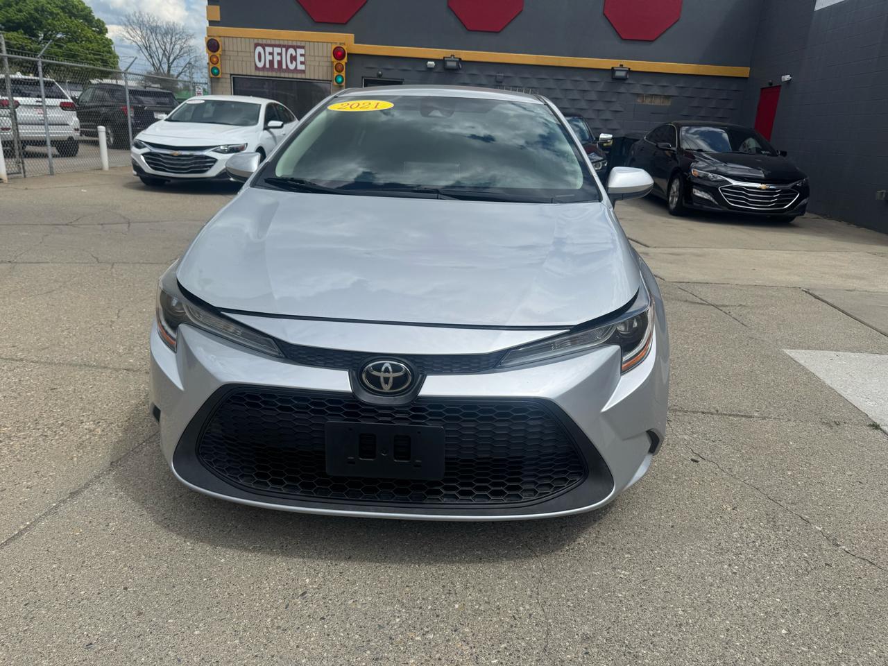 Toyota Corolla LE 2021