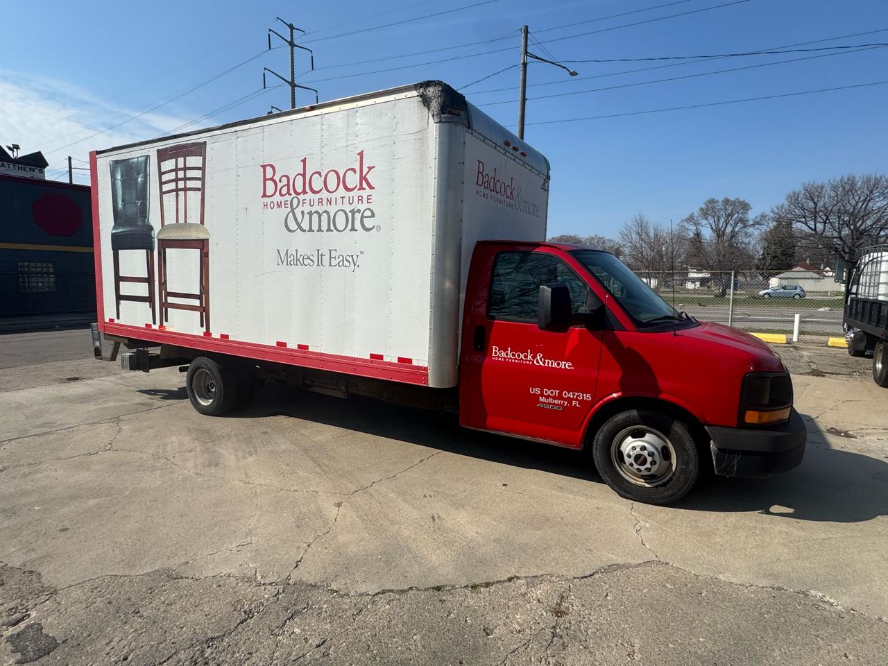 GMC Savana G4500 159 in. 2014