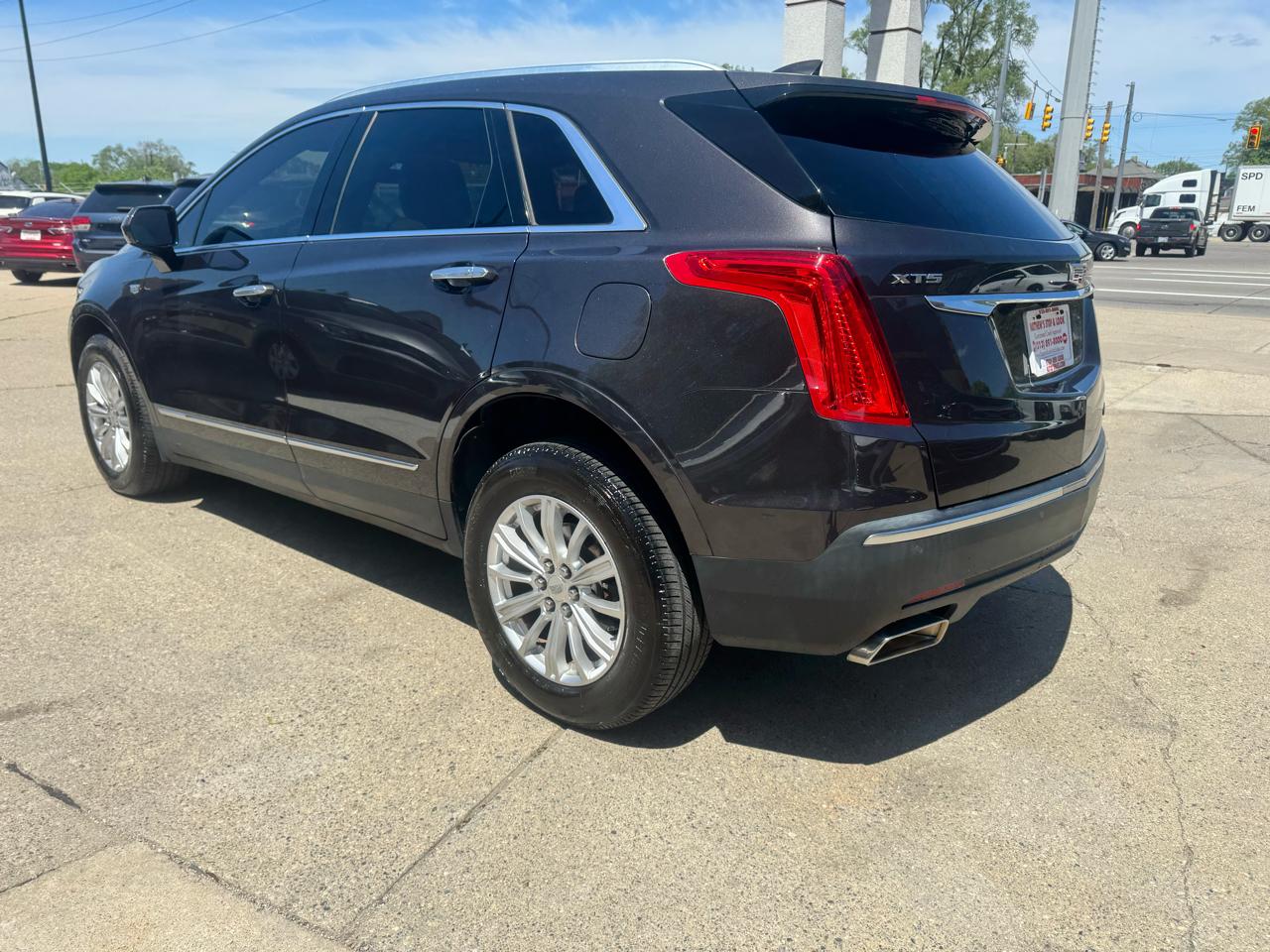 Cadillac XT5 Base 2018