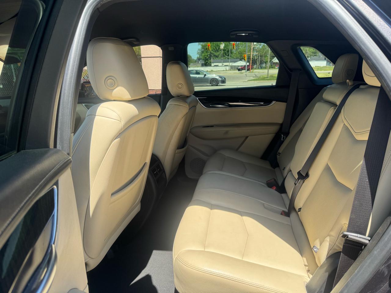 Cadillac XT5 Base 2018