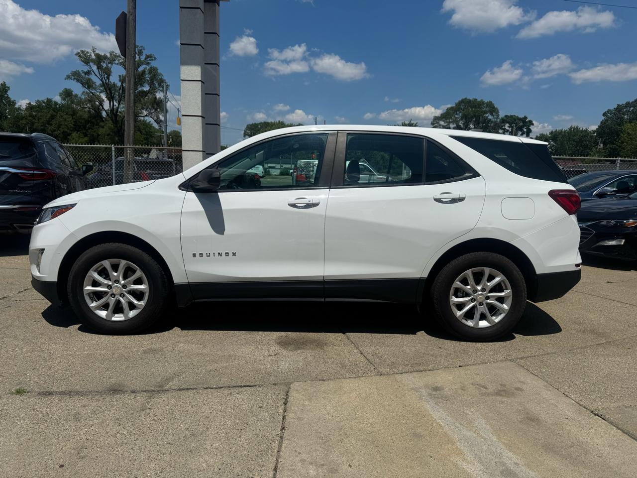 Chevrolet Equinox LS 1.5 AWD 2021